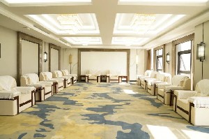 浙江杭(hang)機磨床(chuáng)智能制(zhi)造基地(dì)辦公環(huán)境