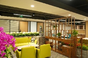 杭機股(gǔ)份總部(bu)辦公環(huan)境