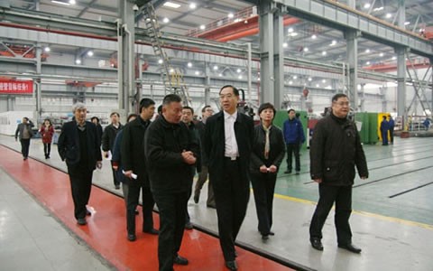 倪健民(mín)率全總(zong)慰問團(tuán)來杭機(jī)送溫暖(nuan)