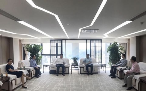 杭州市(shì)“三會”常務(wù)副會長兼(jian)秘書長李(li)強煜一行(hang)走訪杭機(jī)